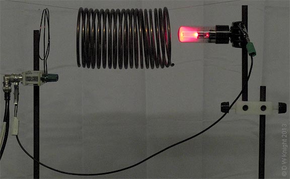 self resonating coil with nearby neon tube